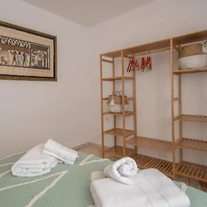 apartamento-tribalia-cadiz.hotelsincadiz.net/